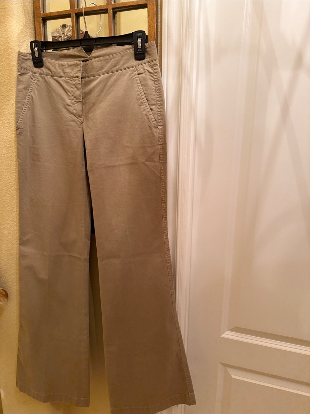 Theory Tan Casual Pant Size 0 NEW